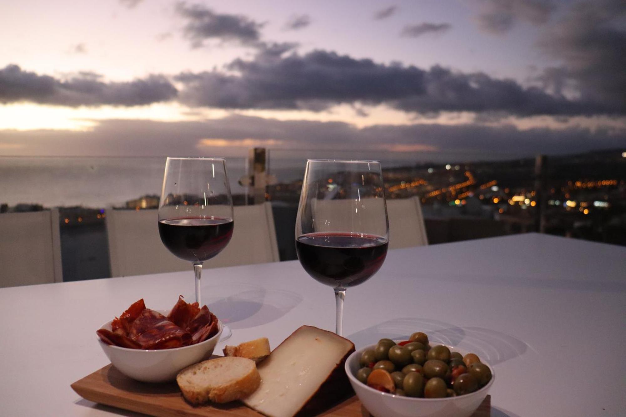 Azure Sky Villa - Panoramic Ocean View, Luxury, San Eugenio Costa Adeje  Extérieur photo